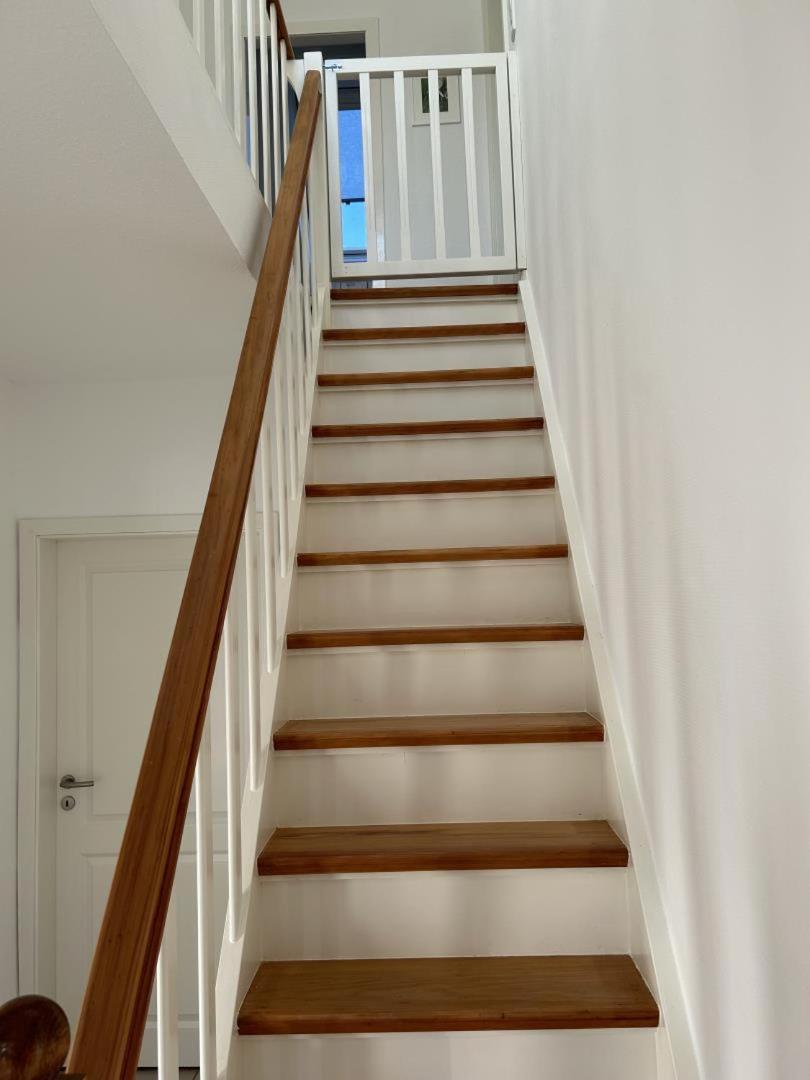 Neu! Schickes Und Modernes Ferienhaus Ant Zingel Krummhörn Esterno foto